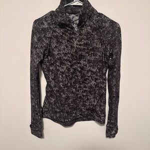 Lululemon quarter zip